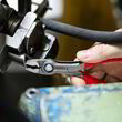 Кліщі з передним і боковим захватом KNIPEX TwinGrip 82 01 150. Фото-7